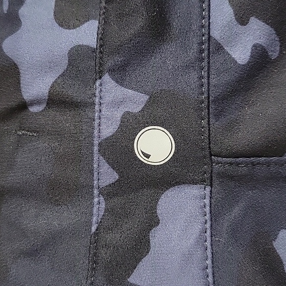 Yogalicious Lux Navy Camo Joggers - Picture 10 of 11
